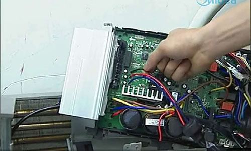 阳江美的空调电话是多少